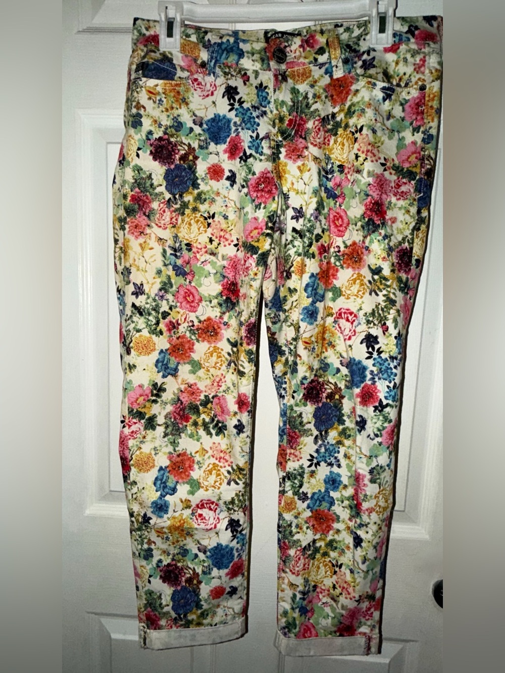 Dear John Floral Slim Cropped Jeans - Cream with Multicolor Blooms Size 29